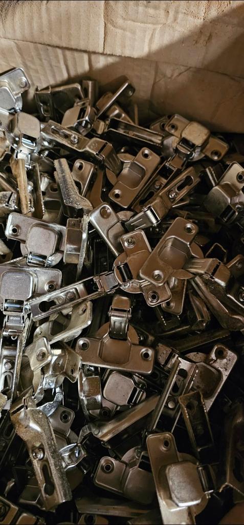 Scharnieren voor kastdeuren, Doe-het-zelf en Bouw, IJzerwaren en Bevestigingsmiddelen, Ophalen