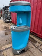 2303. Handwasbak / Wasbak met reservoir met voetpomp, Enlèvement, Utilisé