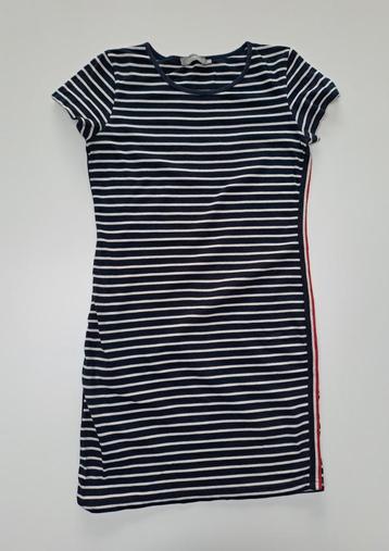 Mt 164 T-shirtjurk met donkerblauwe en witte strepen beschikbaar voor biedingen