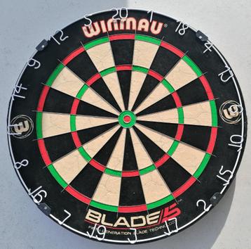 Winmau Blade 5. beschikbaar voor biedingen