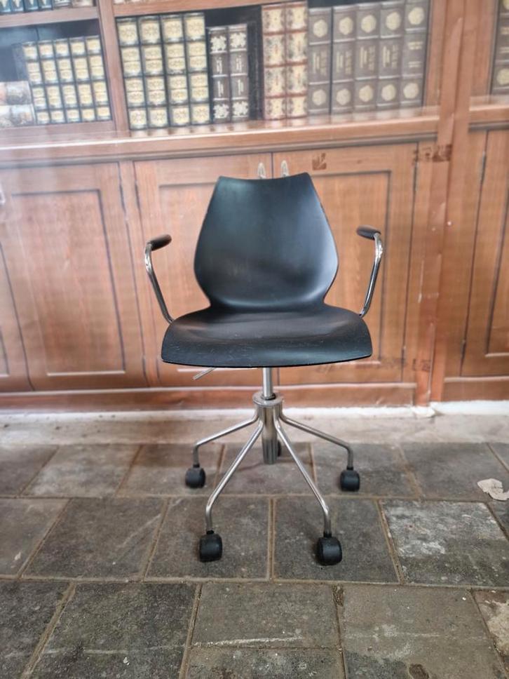 5 Kartell Maui draaistoelen, Huis en Inrichting, Bureaus, Gebruikt, In hoogte verstelbaar, Ophalen
