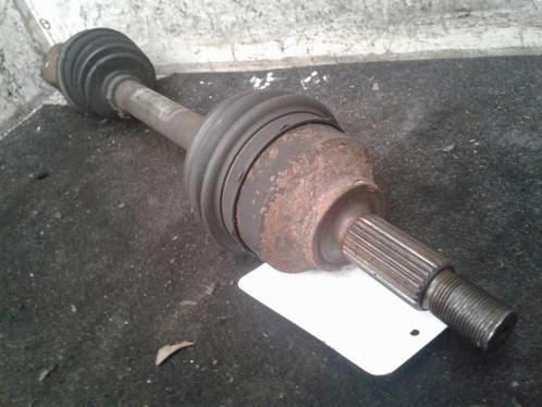 Aandrijfas links-voor van een Ford Focus, Auto-onderdelen, Remmen en Aandrijving, Ford, Gebruikt, 3 maanden garantie, Ophalen of Verzenden