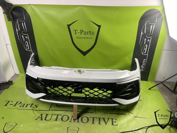 VW volkswagen golf 8 R line Facelift voorbumper 23+ bumper, Auto-onderdelen, Carrosserie, Bumper, Volkswagen, Gebruikt
