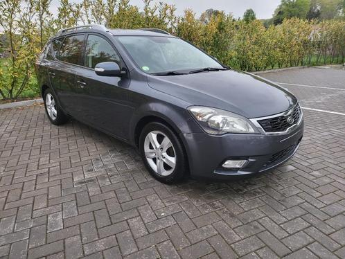 KIA CEED SW1.6 CRDi GPS 🌍 EURO5 ✅ ACHTERUITKIJKCAMERA 👍, Auto's, Kia, Bedrijf, Te koop, (Pro) Cee d, ABS, Achteruitrijcamera