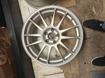 19" OZ racing superleggera  beschikbaar voor biedingen
