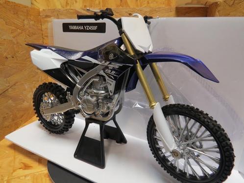 Yamaha YZ450F 1:6 49443, Hobby & Loisirs créatifs, Voitures miniatures | 1:5 à 1:12, Neuf, Moteur, 1:5 à 1:8, Enlèvement ou Envoi