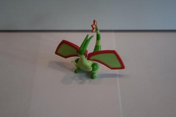 Flygon Pokemon Poseable Action Figure (Banday – 2005)