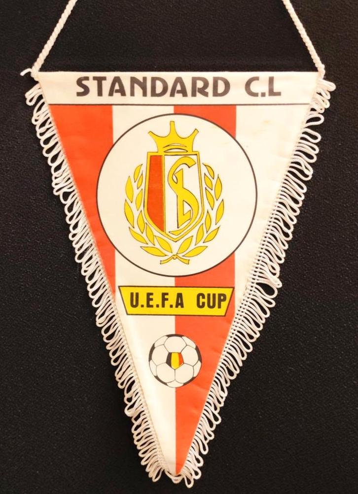 Standard Liège 1980s unieke vintage voetbal vaandel, Verzamelen, Sportartikelen en Voetbal, Gebruikt, Spel, Ophalen of Verzenden