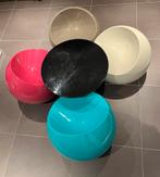 Bijzettafel met vier design bolstoelen van Dupont, Huis en Inrichting, Tafels | Bijzettafels, Ophalen, Zo goed als nieuw