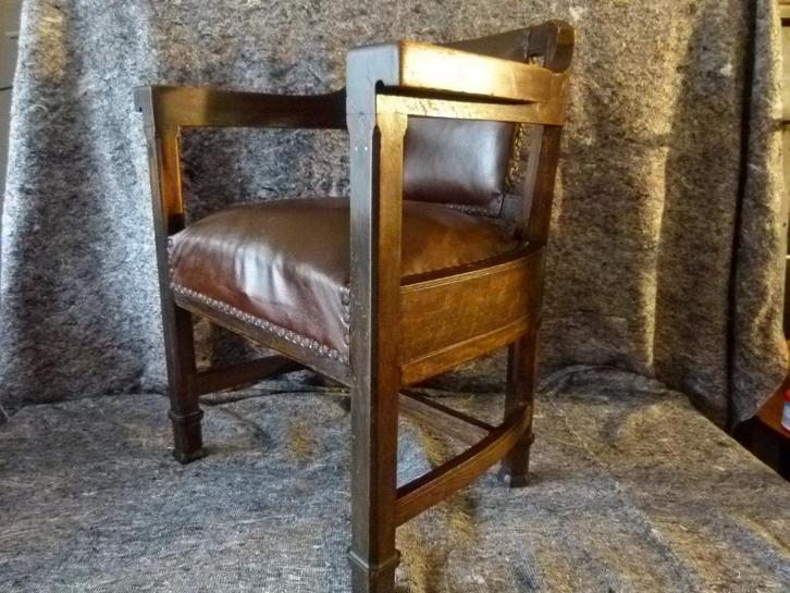 antiek stoelen + tafel  Biedemeier - Historismus 1850, Antiek en Kunst, Antiek | Meubels | Tafels, Ophalen