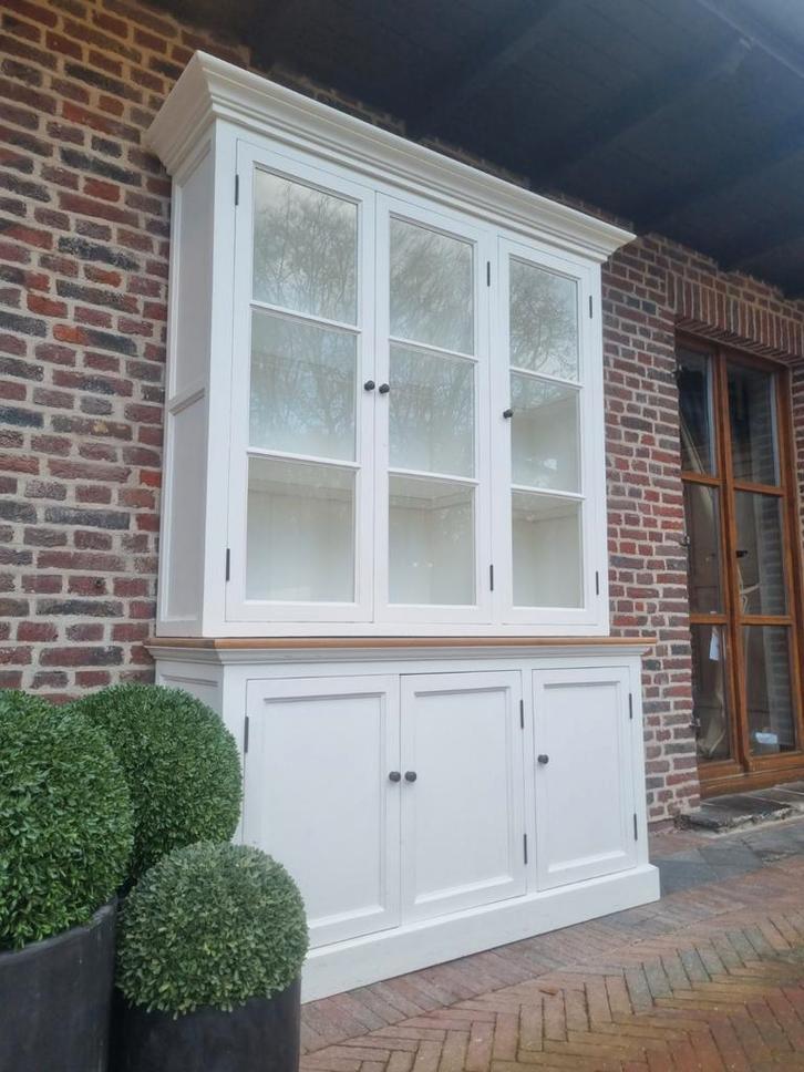 Eiken buffetkast/vitrinekast GRATIS LEVERING, Huis en Inrichting, Kasten | Buffetkasten, Zo goed als nieuw, Ophalen of Verzenden