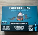Exploding Kittens, recipes for disaster (engels editie), Hobby en Vrije tijd, Vijf spelers of meer, Ophalen of Verzenden, Zo goed als nieuw