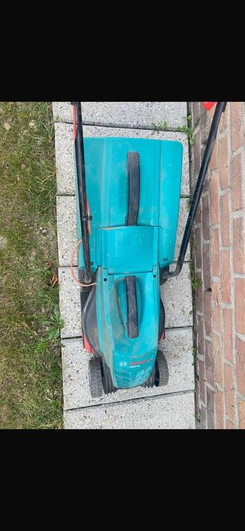 Geasmaair elektrisch Bosh beschikbaar voor biedingen