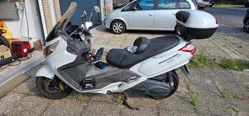 SYM MAXSYM 400i abs beschikbaar voor biedingen
