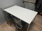 Witte eettafel en 4 stoelen, Huis en Inrichting, Tafels | Eettafels, Ophalen, Zo goed als nieuw