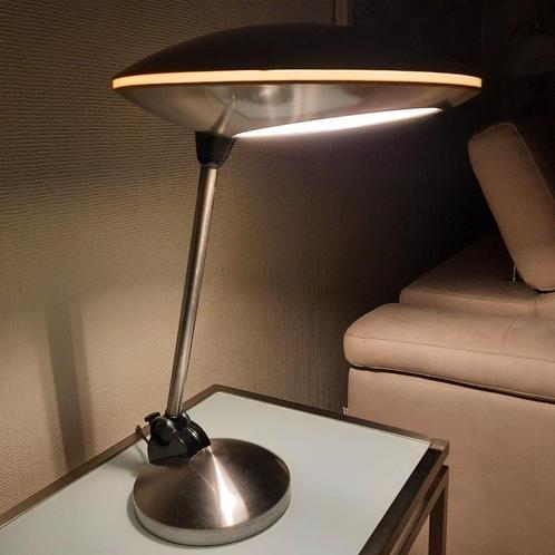 UFO Aluminor Table Lamp, Antiek en Kunst, Antiek | Verlichting, Ophalen of Verzenden
