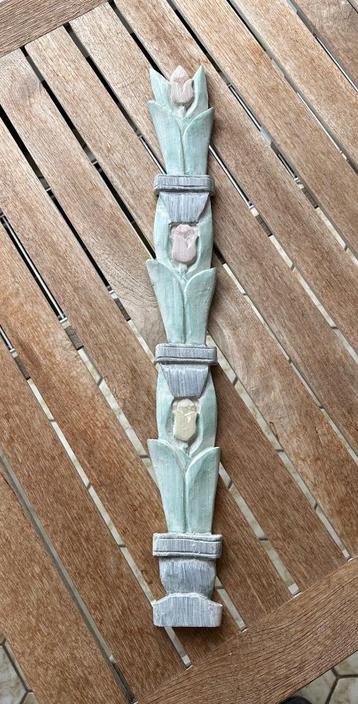 hanger beeld sculptuur beschikbaar voor biedingen