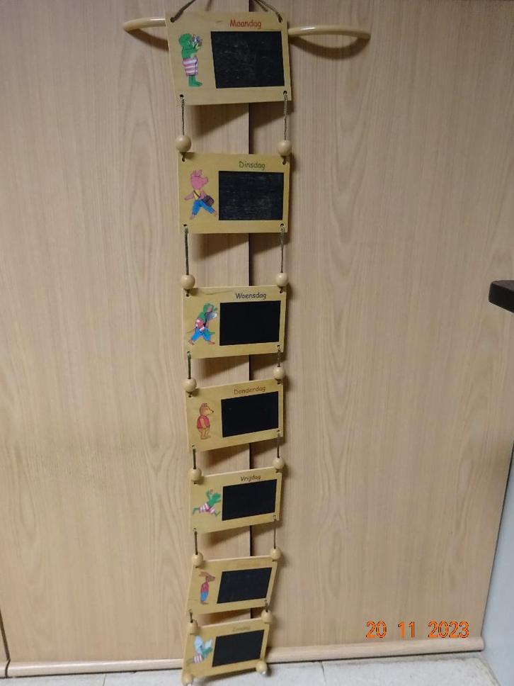 Zeer leuke houten weekplanner 'dieren', Kinderen en Baby's, Speelgoed | Houten speelgoed, Ophalen of Verzenden