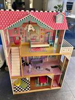 Houten poppenhuis met 3 verdiepingen, lift en balkon, Ophalen, Gebruikt, Poppenhuis