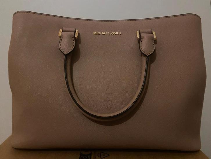 Michael Kors Savannah Large Satchel – Fawn, Handtassen en Accessoires, Tassen | Damestassen, Zo goed als nieuw, Handtas, Beige