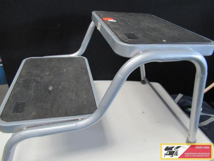 opstapje nr. 1761, Caravans en Kamperen, Caravanaccessoires, Gebruikt, Ophalen of Verzenden