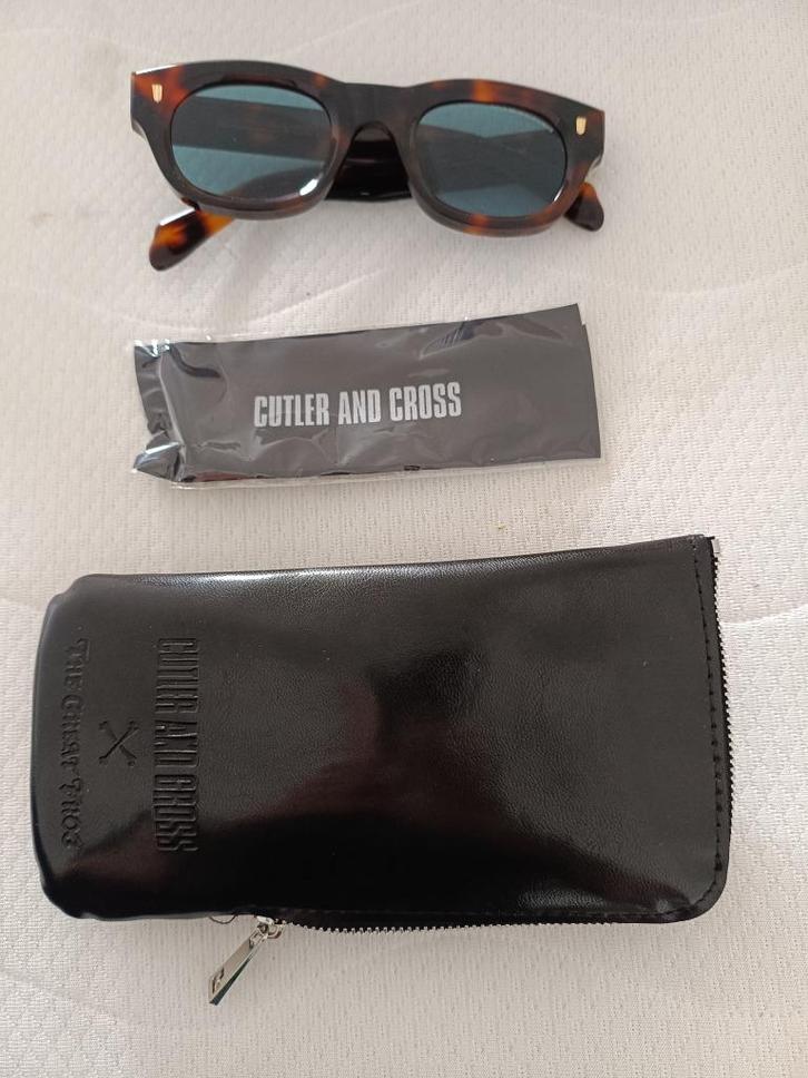 Cutler and cross zonnebril (nieuw)., Handtassen en Accessoires, Zonnebrillen en Brillen | Dames, Nieuw, Zonnebril, Overige merken
