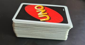 UNO kaartspel beschikbaar voor biedingen