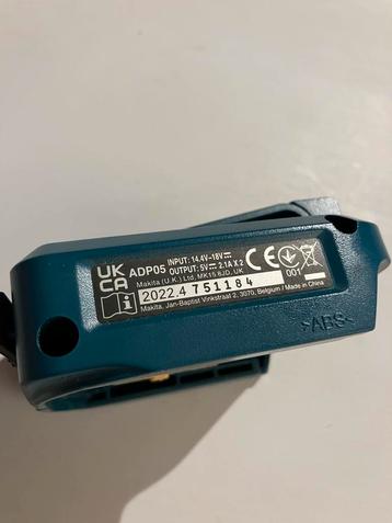 Makita ADP05/ DECADP05 usb omvormer beschikbaar voor biedingen