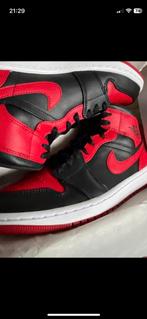 Jordan 1 mid red, Ophalen, Nieuw