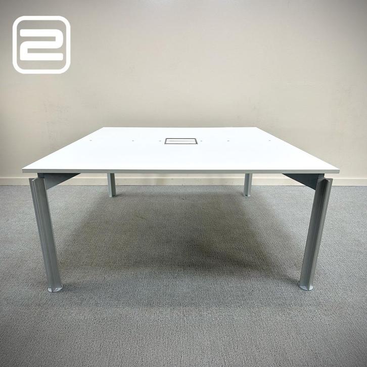 Bulo 2p Workbench, Huis en Inrichting, Bureaus, Zo goed als nieuw, Bureau, Ophalen