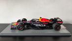 Spark Red Bull RB18 Verstappen F1 Champion Japan 2022 1/18, Ophalen of Verzenden, Zo goed als nieuw, Auto, MiniChamps