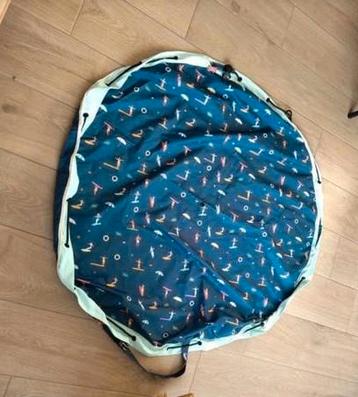 Play & go speelmat / opbergmat  beschikbaar voor biedingen