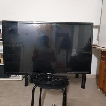 LG tv 32 inches 