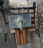 Prachtige pomp in arduin uit 1750, Antiek en Kunst, Ophalen