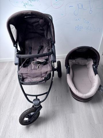 Quinny kinderwagen met babywieg  beschikbaar voor biedingen