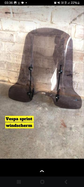 Vespa te koop. 2 modellen.
