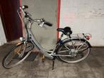 Elektrishe fiets batavus, Fietsen en Brommers, Elektrische fietsen, Ophalen, Zo goed als nieuw, Batavus