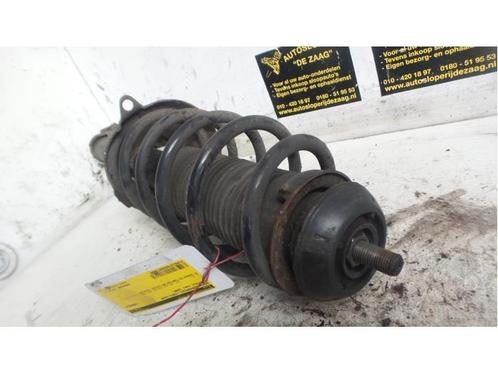 Schokdemperpoot links-voor van een Volkswagen Polo, Auto-onderdelen, Ophanging en Onderstel, Volkswagen, Gebruikt, 3 maanden garantie