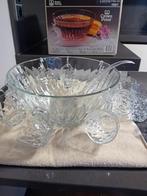 Grote  punch - sangria kom met 12 tasjes, Verzamelen, Ophalen, Zo goed als nieuw, Overige typen
