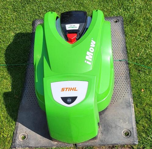 Viking MI 422 robotmaaier, Tuin en Terras, Robotmaaiers, Gebruikt, 20 tot 25 cm, Met regensensor, Ophalen