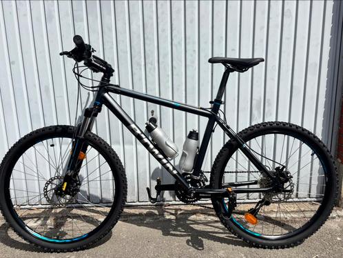 B-twin Rockrider 500, Fietsen en Brommers, Fietsen | Heren | Sportfietsen en Toerfietsen, Nieuw, Overige merken, Meer dan 20 versnellingen