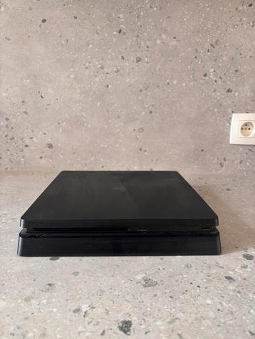 Sony PS4 Slim beschikbaar voor biedingen