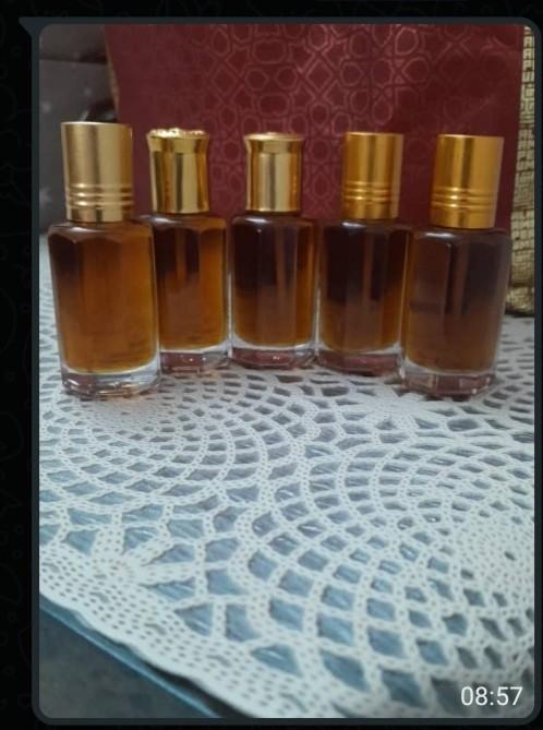 Très bon parfum pour femme., Ophalen, Zo goed als nieuw