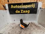 Fusee links-voor van een Peugeot 2008, Ophalen of Verzenden, 3 maanden garantie, Gebruikt, Peugeot