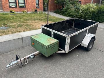 Aanhangwagen TE HUUR (Antwerpen) beschikbaar voor biedingen