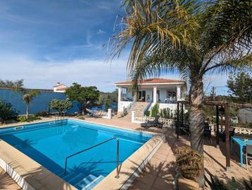 Villa  a vendre ENGUERA , Valence Espagne beschikbaar voor biedingen