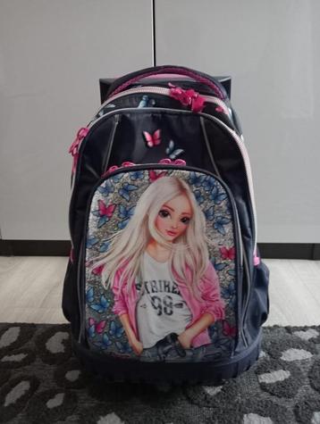 Sac à dos à vendre pour les filles de 8 à 12 ans ! disponible aux enchères