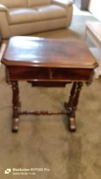 antieke naaikastje, Antiek en Kunst, Ophalen