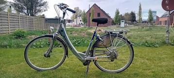 Elektrische damesfiets  beschikbaar voor biedingen
