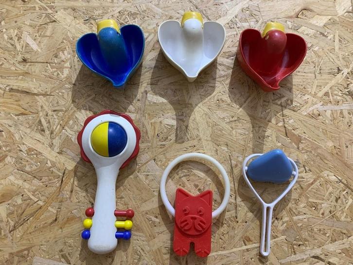 Vintage retro 1981 baby-peuter Speelgoed Chicco, Kinderen en Baby's, Speelgoed | Babyspeelgoed, Zo goed als nieuw, Rammelaar, Met geluid